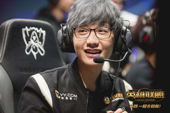 以此为基础 以此为基础