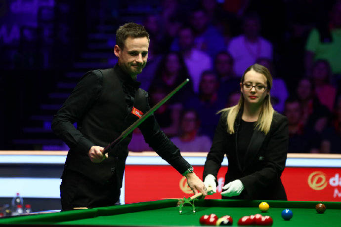 全场球迷的 全场球迷的