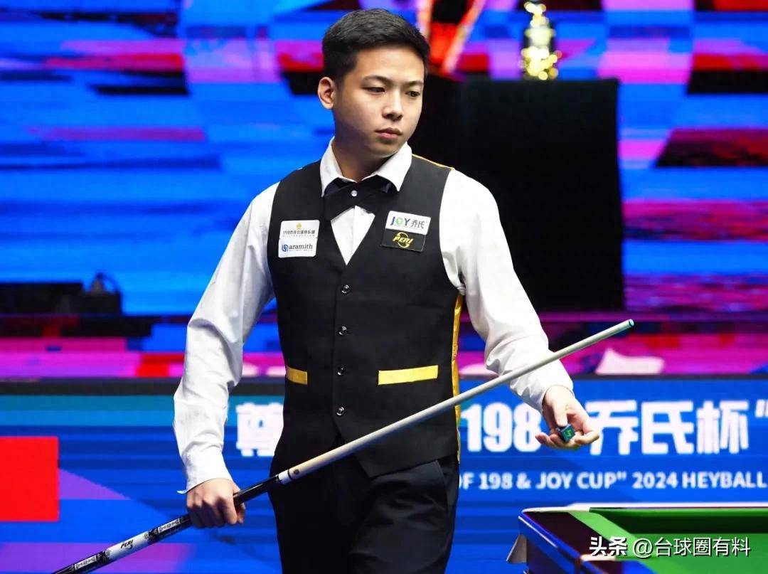 两队在首回 两队在首回