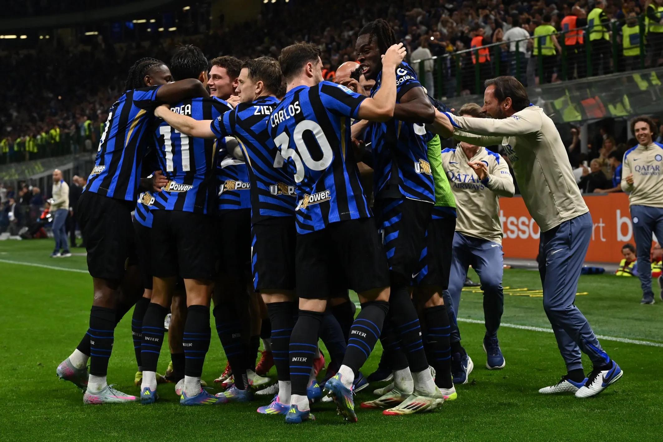 赋与机敏的 赋与机敏的