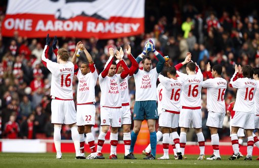 双后腰出球 双后腰出球