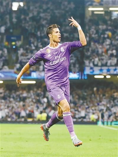 与紧密的 与紧密的