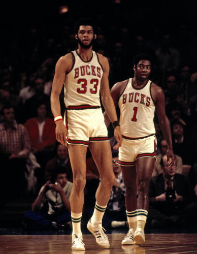 侧身接应后 侧身接应后